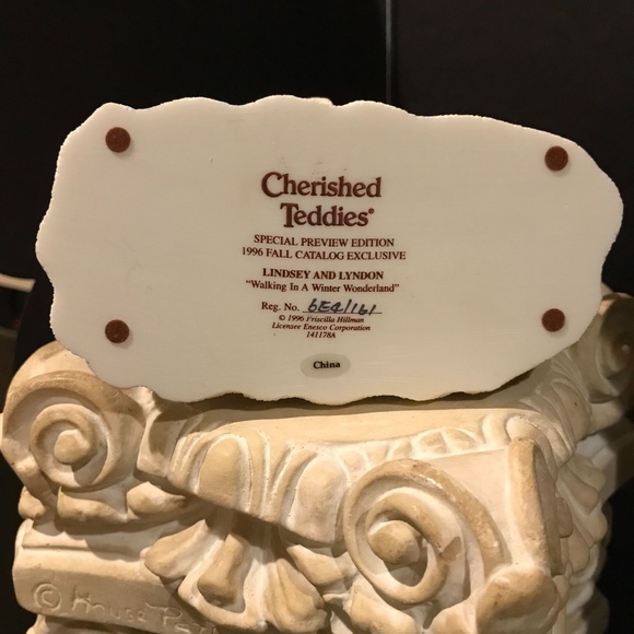Cherished Teddies " Lindsey and Lyndon" - Picture 15 of 16